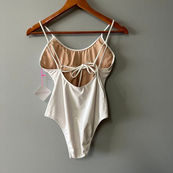 NEW Womens Size M Vanilla Bean One Piece Bride Swimsuit - Picture 3 of 6